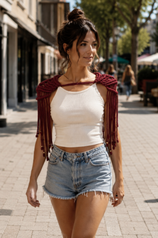 Naramiennik bordowy ze złotymi koralikami